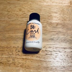 🎀2/20🎀 30 ML B&B Curl Defining Hair Creme Mini